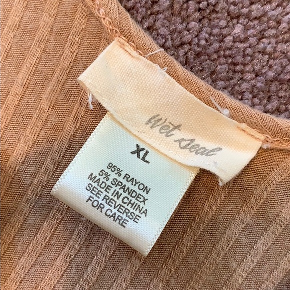 Wet Seal • Beige Bodysuit - Picture 2 of 2